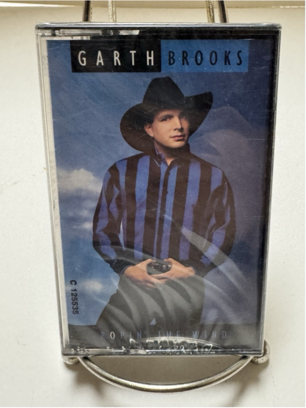Garth Brooks Ropin' The Wind Country Music Cassette (Liberty, C 125535) New